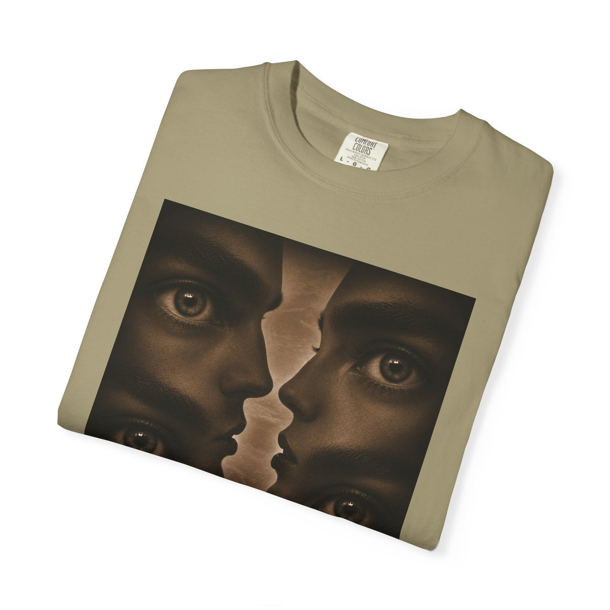 Dreamscape Faces Graphic T-Shirt