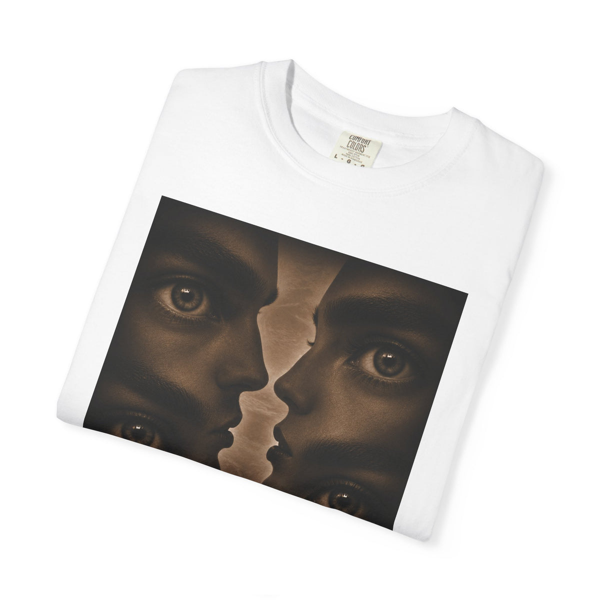 Dreamscape Faces Graphic T-Shirt
