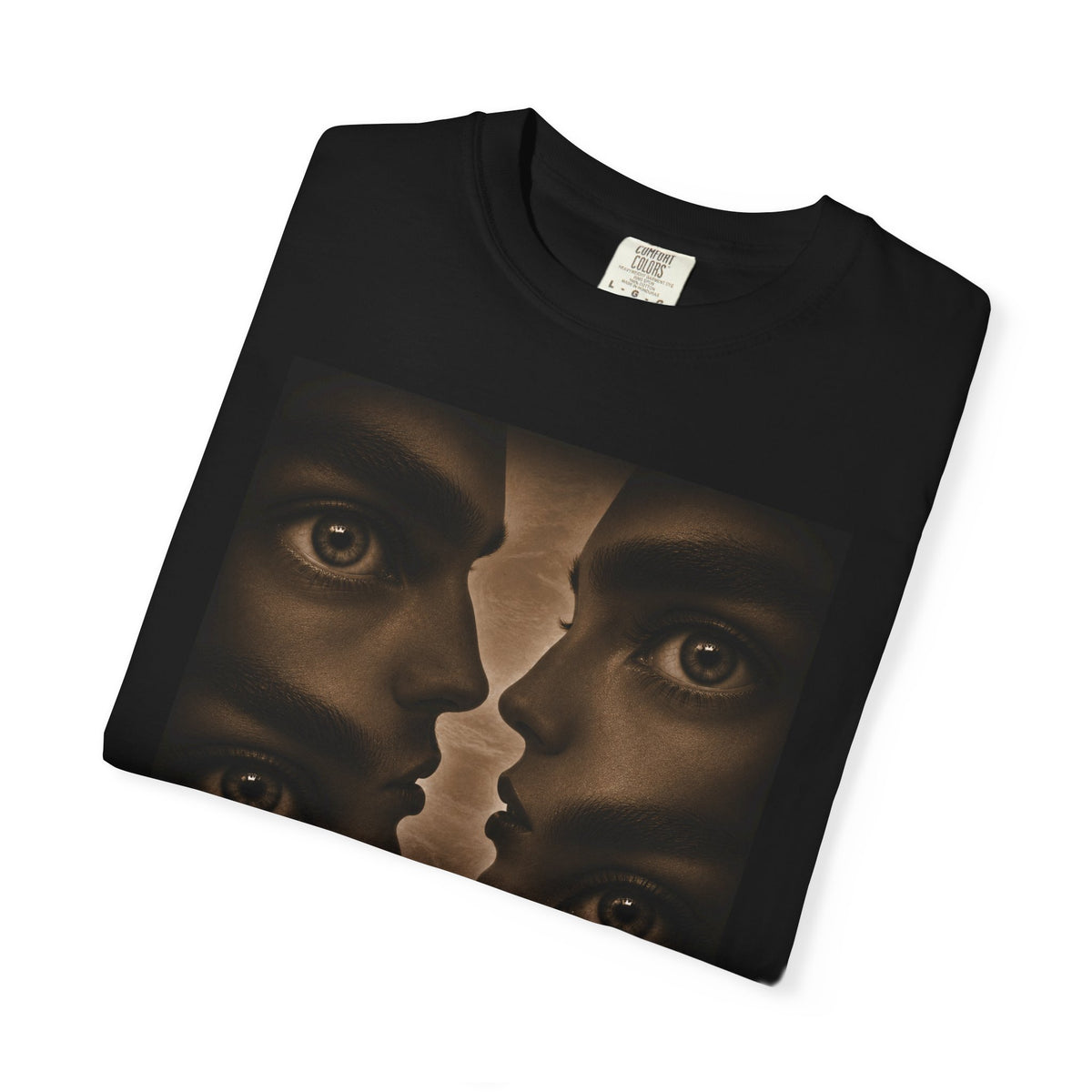 Dreamscape Faces Graphic T-Shirt