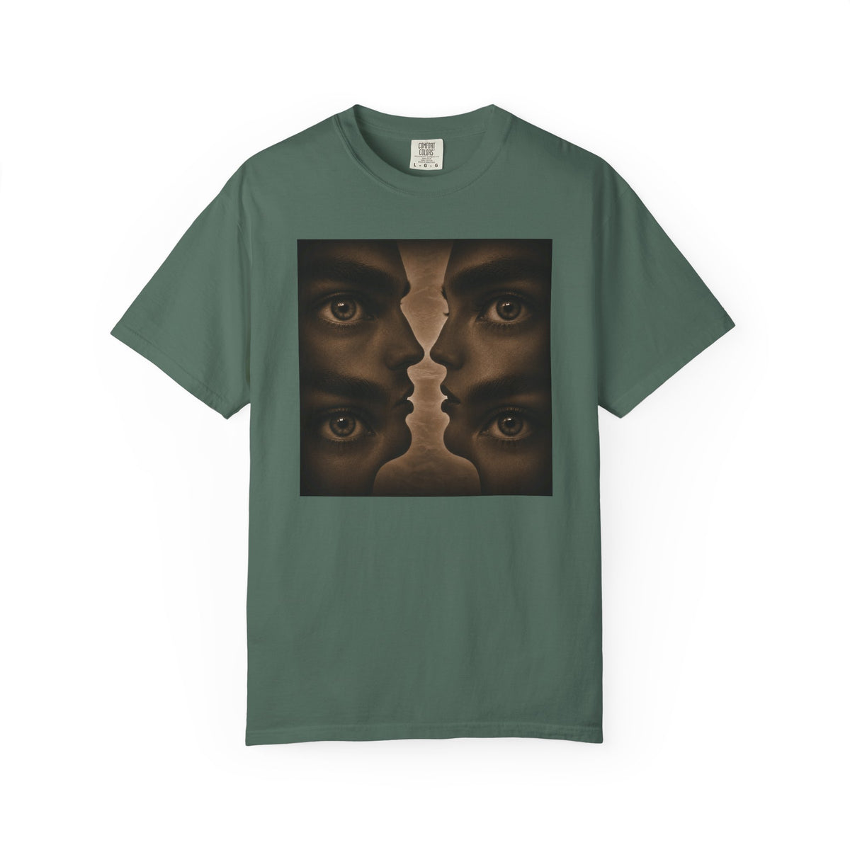 Dreamscape Faces Graphic T-Shirt
