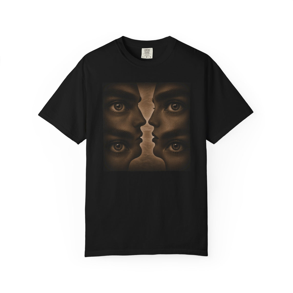 Dreamscape Faces Graphic T-Shirt