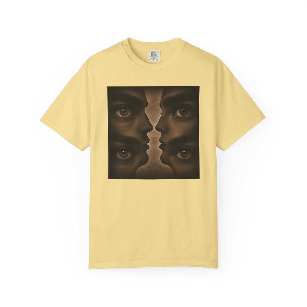 Dreamscape Faces Graphic T-Shirt