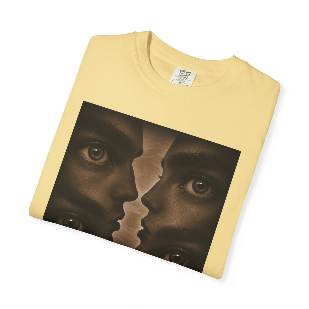 Dreamscape Faces Graphic T-Shirt