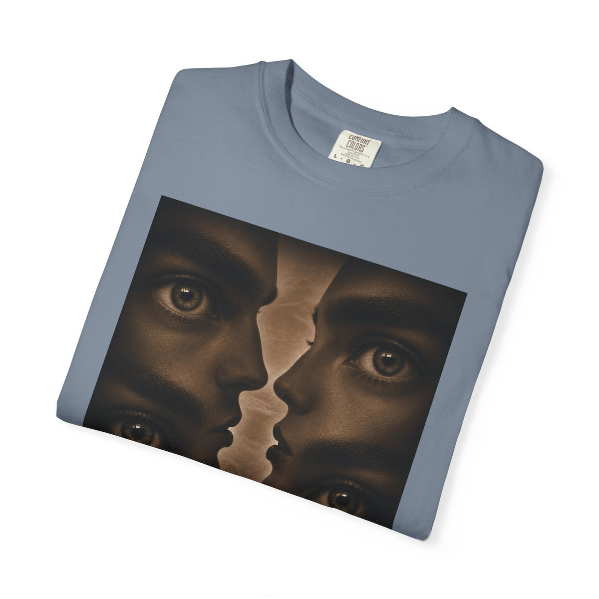 Dreamscape Faces Graphic T-Shirt