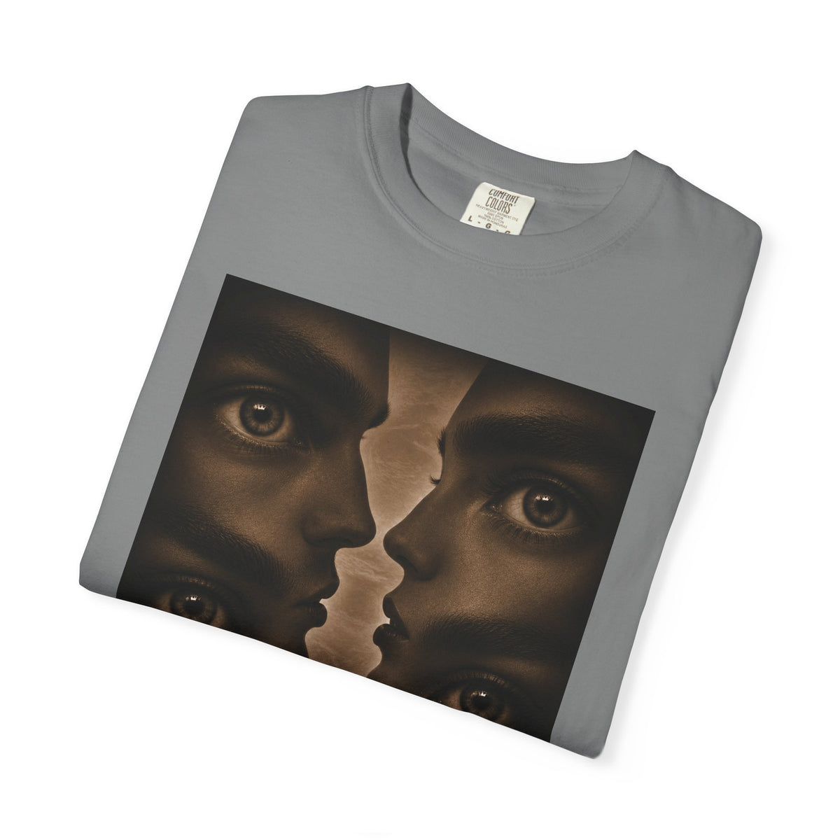 Dreamscape Faces Graphic T-Shirt